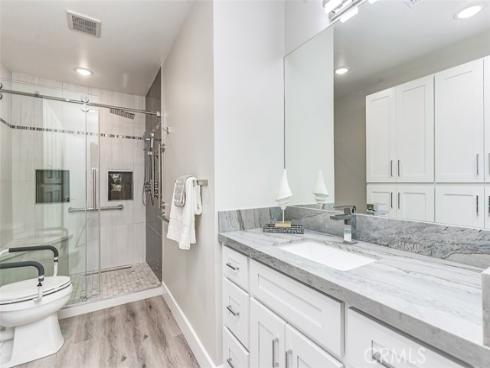 4014  Calle Sonora Oeste  2B , Laguna Woods, CA