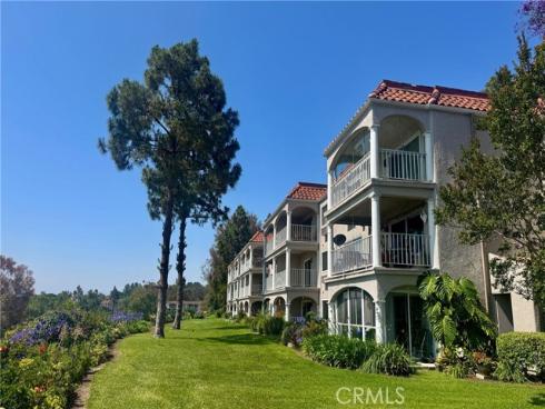 4014  Calle Sonora Oeste  2B , Laguna Woods, CA