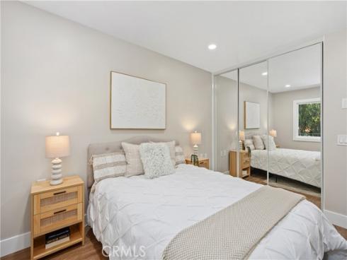 4025  Calle Sonora Este  2C , Laguna Woods, CA