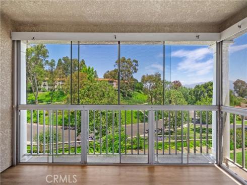 4025  Calle Sonora Este  2C , Laguna Woods, CA