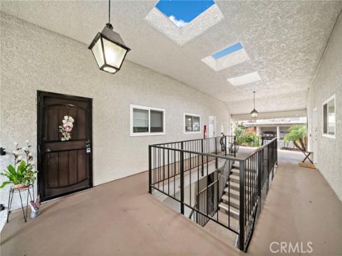 3304  Via Carrizo  O , Laguna Woods, CA