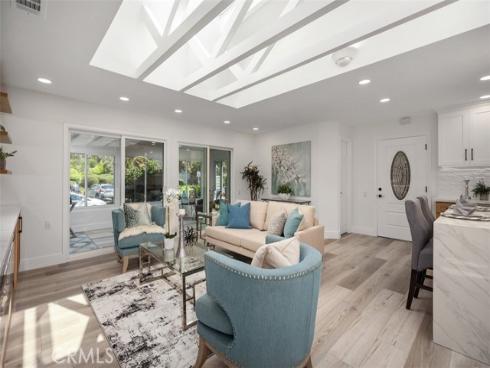 5354  Algarrobo  P , Laguna Woods, CA