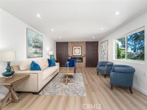 5372  Punta Alta  1C , Laguna Woods, CA