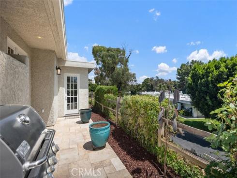 5562  Via Portora  A , Laguna Woods, CA