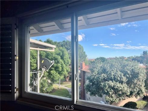 3048  Via Serena  O , Laguna Woods, CA