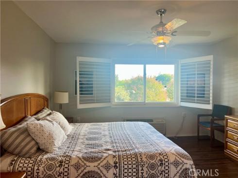 3048  Via Serena  O , Laguna Woods, CA