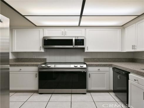 3241  San Amadeo  2H , Laguna Woods, CA