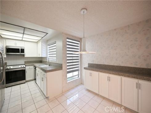 3241  San Amadeo  2H , Laguna Woods, CA