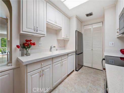 2267  Via Puerta  D , Laguna Woods, CA