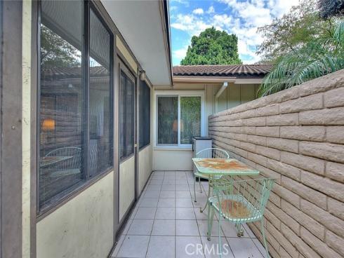 3077  Via Serena  B , Laguna Woods, CA