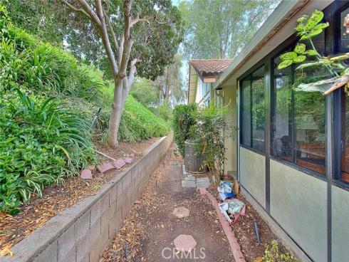 3077  Via Serena  B , Laguna Woods, CA
