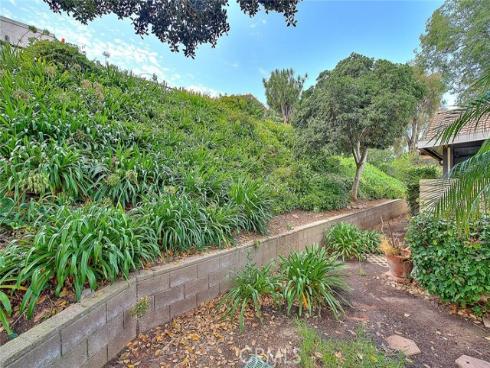 3077  Via Serena  B , Laguna Woods, CA