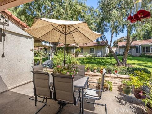 3205  Via Buena Vista  D , Laguna Woods, CA
