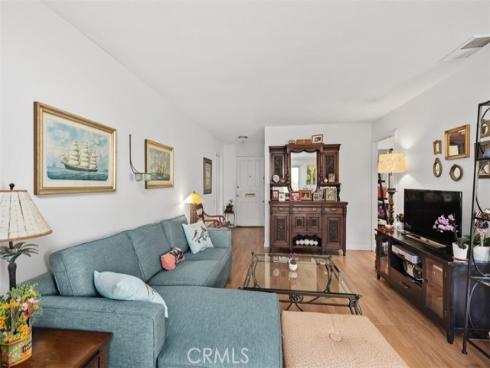 3205  Via Buena Vista  D , Laguna Woods, CA