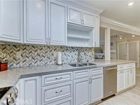 3270  San Amadeo  B , Laguna Woods, CA