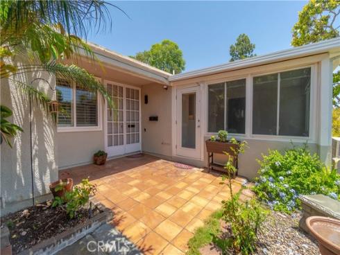 394 Avenida Castilla F