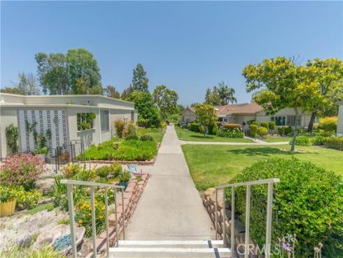 394  Avenida Castilla  F , Laguna Woods, CA