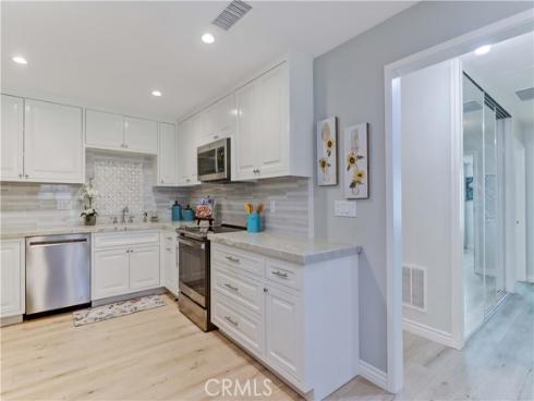 3121  Via Serena  D , Laguna Woods, CA