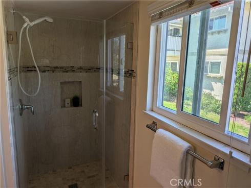 866  Ronda Mendoza  D , Laguna Woods, CA