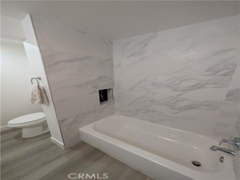 2296  Via Puerta  B , Laguna Woods, CA