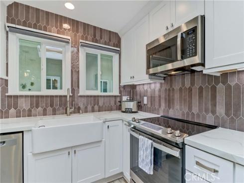 683  Via Alhmabra  N , Laguna Woods, CA