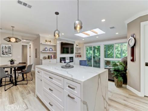 683  Via Alhmabra  N , Laguna Woods, CA