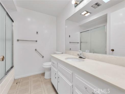 2197  Via Mariposa  B , Laguna Woods, CA