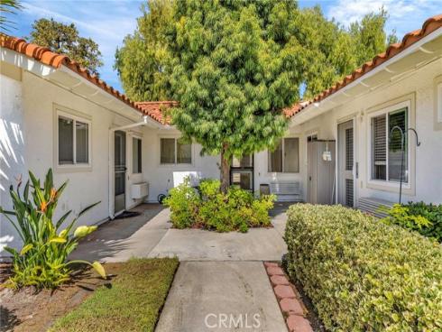 2197  Via Mariposa  B , Laguna Woods, CA