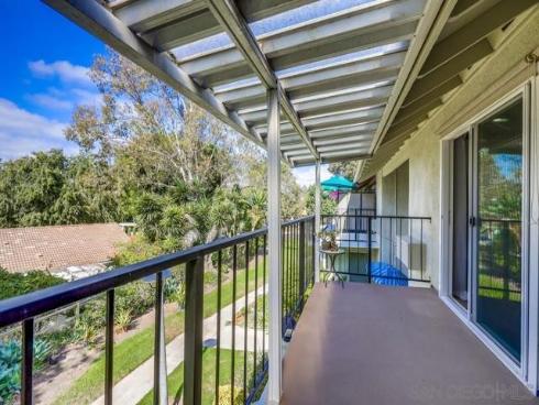 3253  San Amadeo  N , Laguna Woods, CA