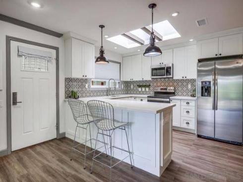 3253  San Amadeo  N , Laguna Woods, CA