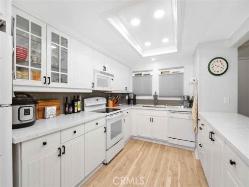 2118  Via Puerta #d  , Laguna Woods, CA