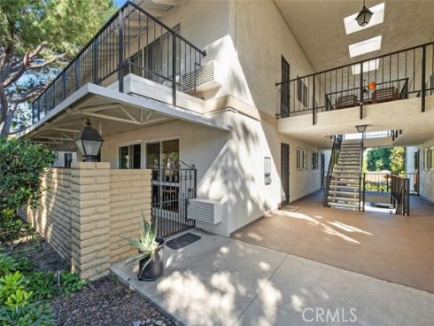 2118  Via Puerta #d  , Laguna Woods, CA