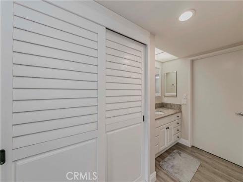 5519  Paseo Del Lago  1A , Laguna Woods, CA