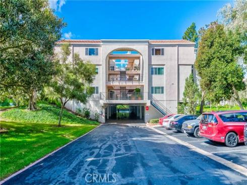 5519  Paseo Del Lago  1A , Laguna Woods, CA