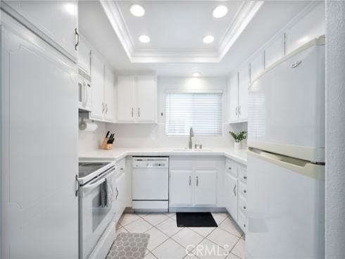 2389  Via Mariposa W  , Laguna Woods, CA