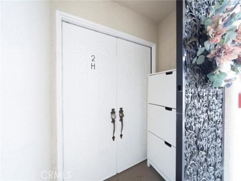 2389  Via Mariposa W  , Laguna Woods, CA