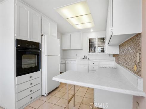 881  Via Mendoza  D , Laguna Woods, CA