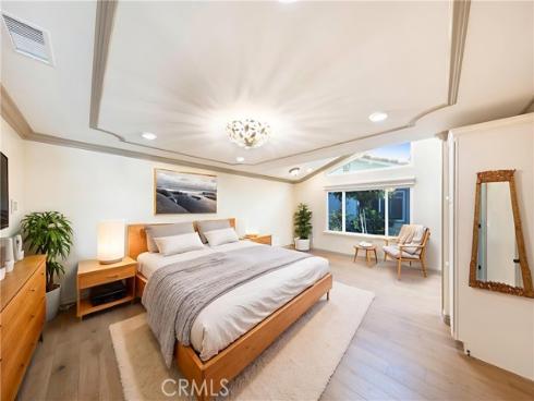 5446  Alta Vista  , Laguna Woods, CA