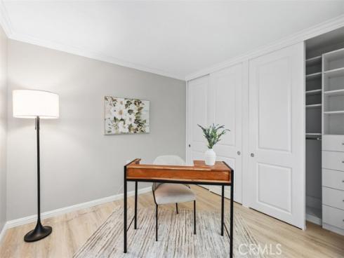 2263  Via Puerta  D , Laguna Woods, CA