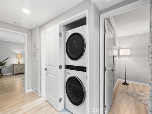 2263  Via Puerta  D , Laguna Woods, CA