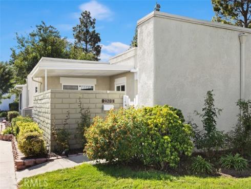 2263  Via Puerta  D , Laguna Woods, CA