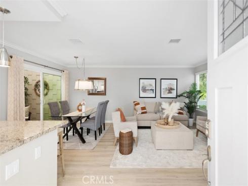 2263  Via Puerta  D , Laguna Woods, CA