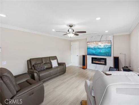 2390  Via Mariposa W  2C , Laguna Woods, CA