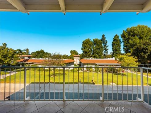 2286  Via Puerta  A , Laguna Woods, CA