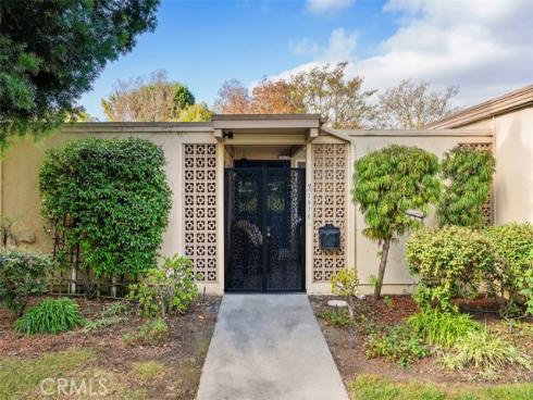 207 Avenida Majorca C