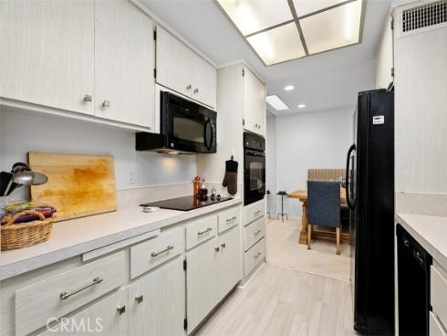 207  Avenida Majorca  C , Laguna Woods, CA