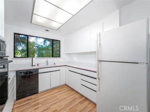 936  Avenida Majorca  B , Laguna Woods, CA