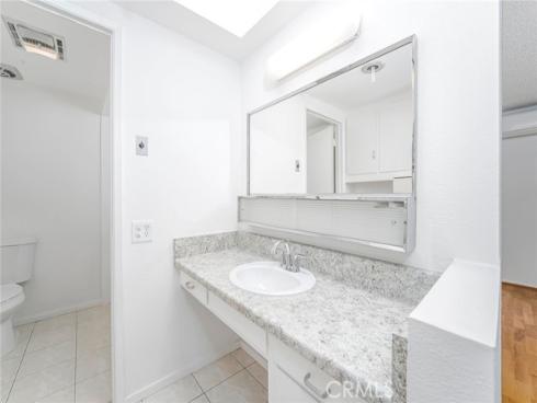 936  Avenida Majorca  B , Laguna Woods, CA