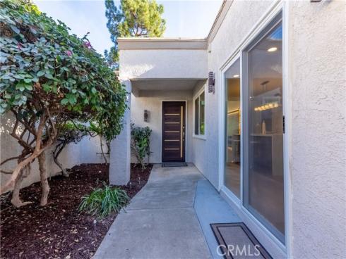 3470  Bahia Blanca  B , Laguna Woods, CA