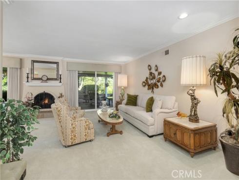 5262  Miembro  , Laguna Woods, CA